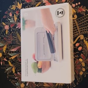 Phonesoap 3 sanatizer and charger